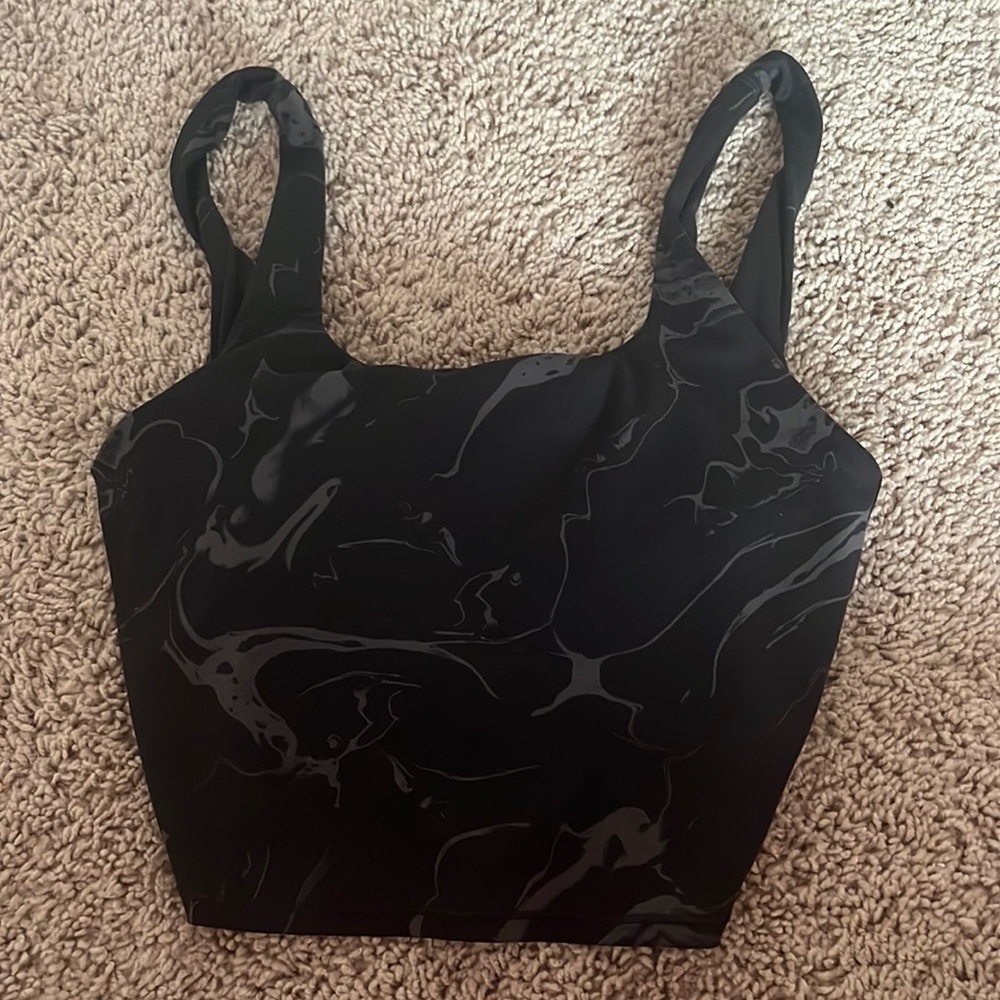 Athletic black pattern tank top.